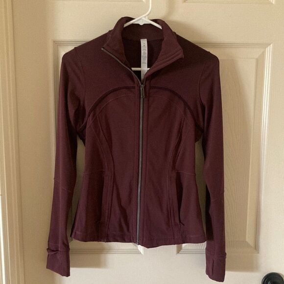 LULULEMON Define Jacket Special Edition Luxtreme Redwood Pleated Size 4 VEUC - Picture 4 of 13